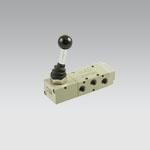 70 man. 1/8'' 5/2 leva 90°
